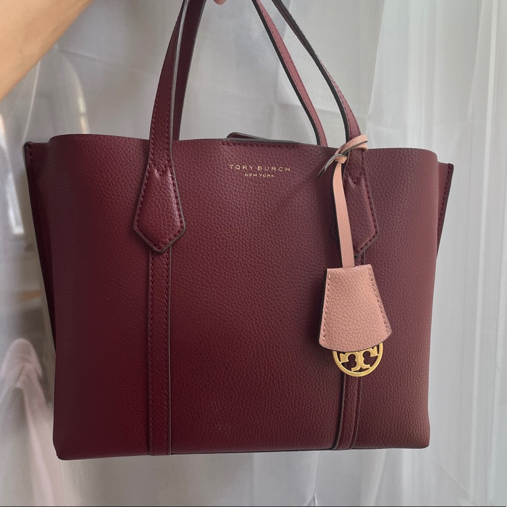 Tory Burch Bag w/ crossbody strap